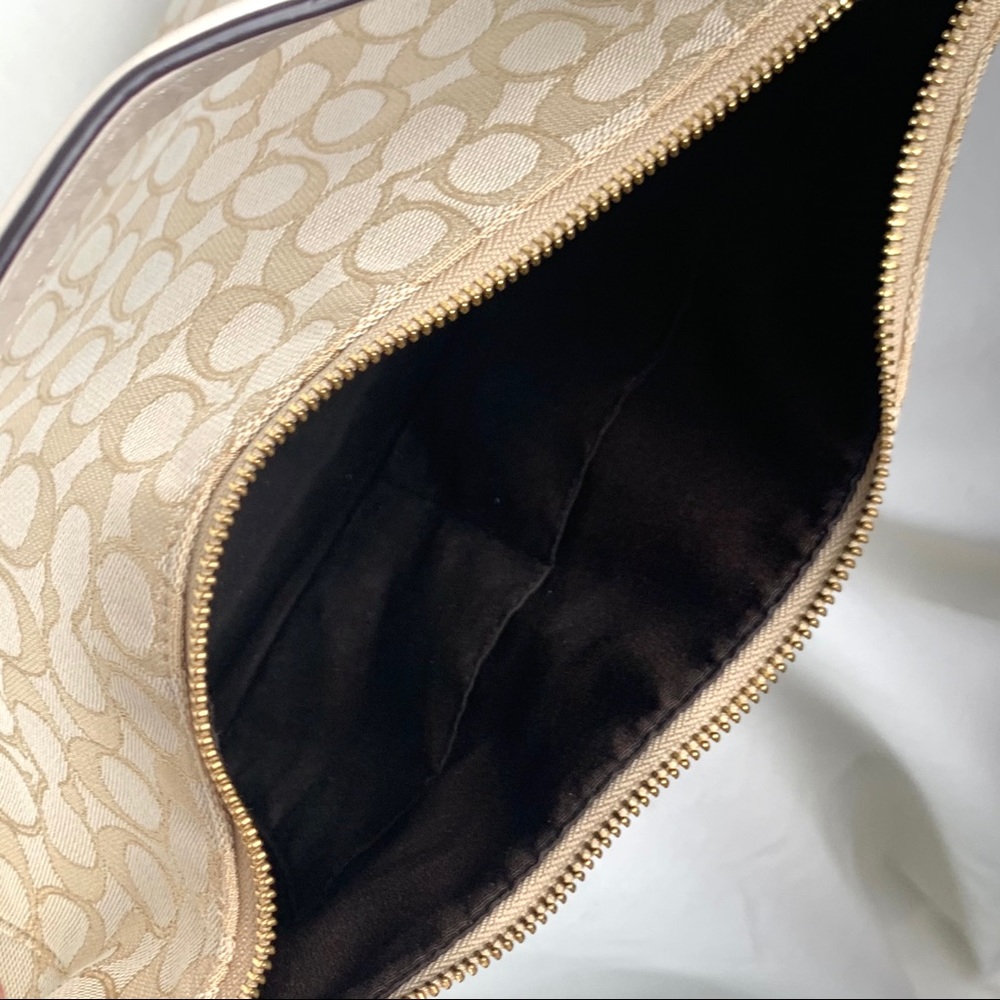 Coach Celeste Hobo Bag Outline Signature F58327 - Picture 14 of 15